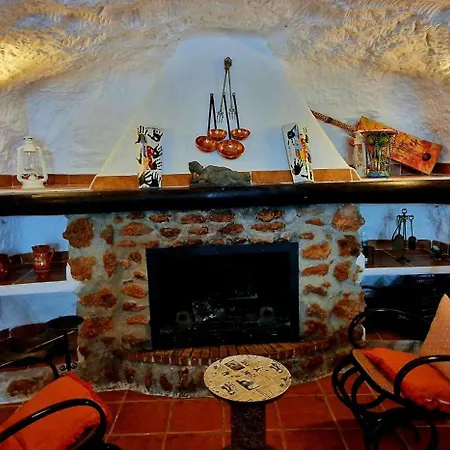 Casa Cueva Cascamorras 