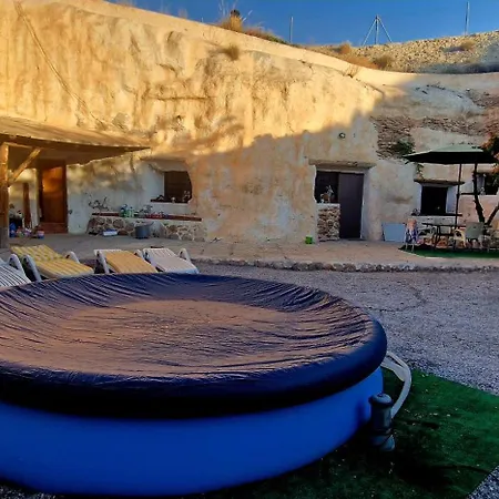 Casa Cueva Cascamorras 