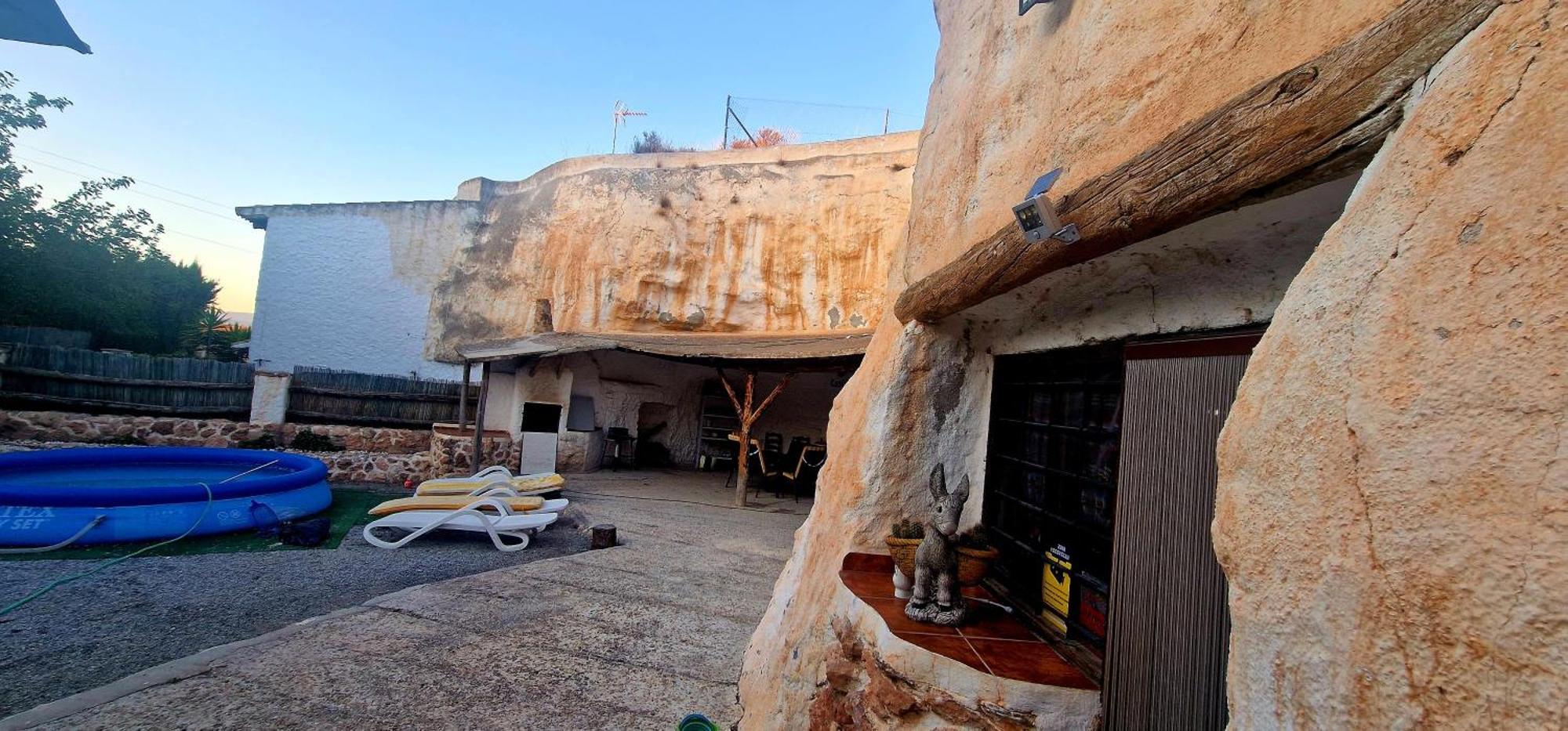 Casa Cueva Cascamorras 